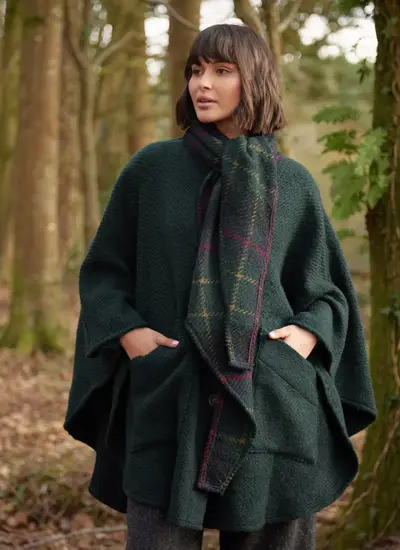 Lisa Herringbone Cape